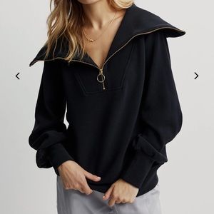 Varley vine 1/2 zip pullover Medium